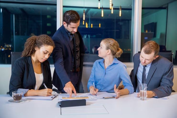 Group meeting — collaborative advisory session